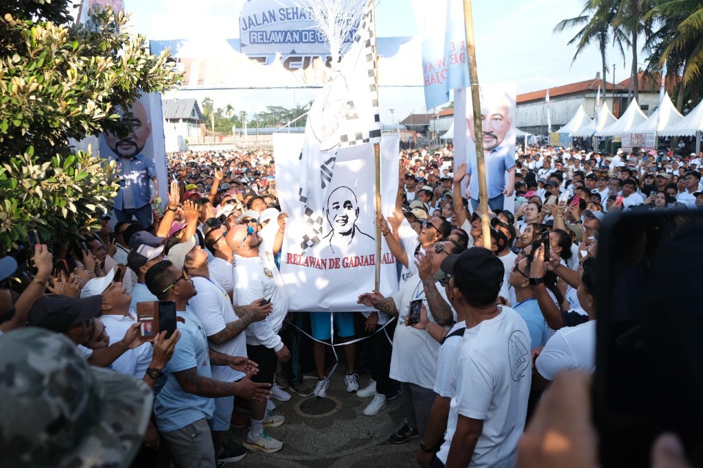 Dokumentasi dari - Jalan Sehat Bahagia Relawan De Gadjah di Lapangan Astina Jaya Gianyar