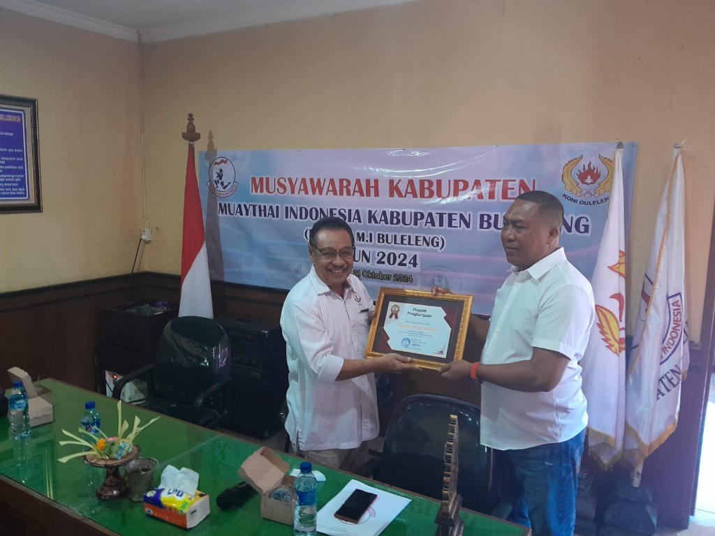 Dokumentasi dari - Terpilih Aklamasi, Wayan Tarik Adnyana Nahkodai Muaythai Buleleng