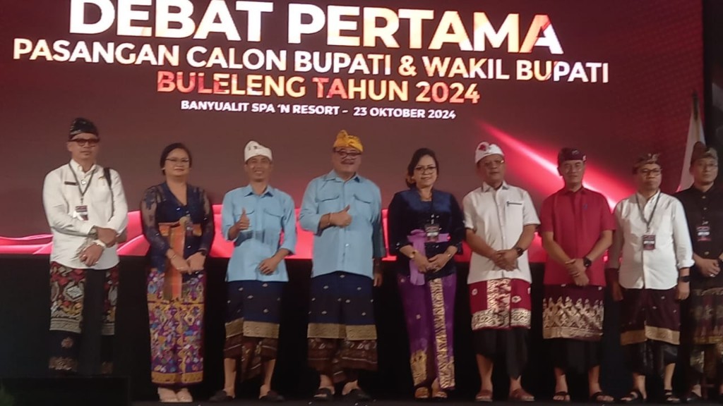 Dokumentasi dari - Ketua KPU Buleleng Dudhi Udiyana : Pelaksanaan Debat Pertama Pasangan Cabup Dan Cawabup Berjalan Baik
