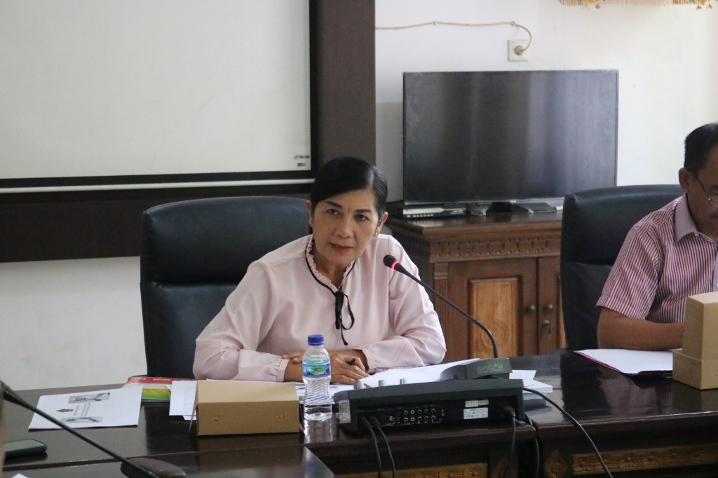 Dokumentasi dari - Komisi I Gelar Rapat Dengar Pendapat Bersama Mitra Kerja