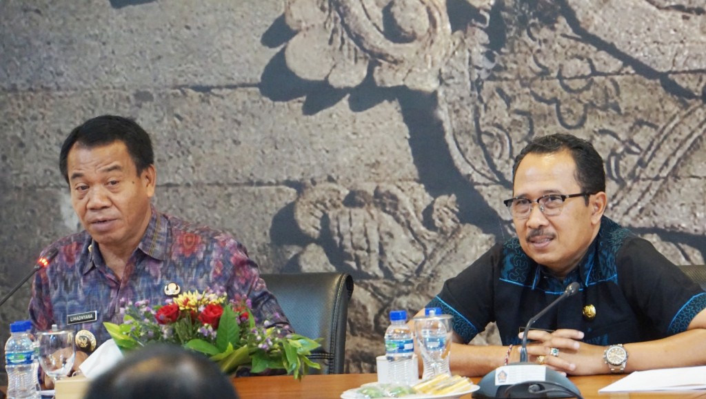 Dokumentasi dari - Jelang Pilkada Kumpulkan ASN, Pj Bupati Lihadnyana Serukan Netralitas dan Jauhi Judi Online