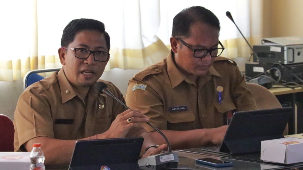Dokumentasi dari - Kadis Kominfosanti Buleleng Suwarmawan, Pastikan Layanan Informasi Publik di Buleleng Optimal