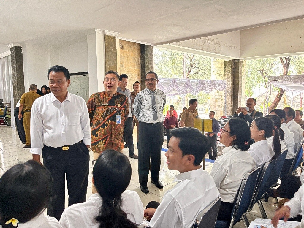 Dokumentasi dari - Tinjau Seleksi PPPK 2024, Pj Bupati Buleleng Lihadnyana Dorong Penguatan SDM Aparatur di Buleleng