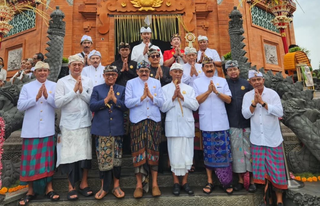 Dokumentasi dari - Apresiasi Puri Agung Karangasem, Ari Dwipayana Kagumi Kepemimpinan dan Literasi Raja Karangasem ke-14 