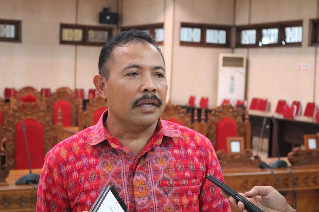 Dokumentasi dari - BKK Pemkab Badung Belum Terealisasi, DPRD Buleleng Undang Kepala Desa