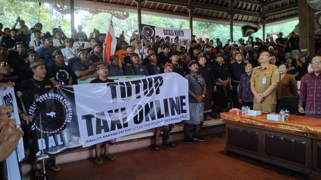 Dokumentasi dari - Bali Kesatuan Utuh, Gung De; Jangan Egosektoral Monopoli Lapangan Kerja Pariwisata