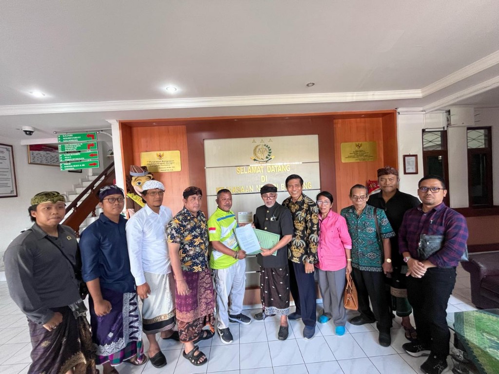 Dokumentasi dari - Kejari Singaraja Pastikan Eksekusi Putusan Penodaan Nyepi Akan Panggil Paksa, Bila Terpidana Tolak Panggilan ke-2