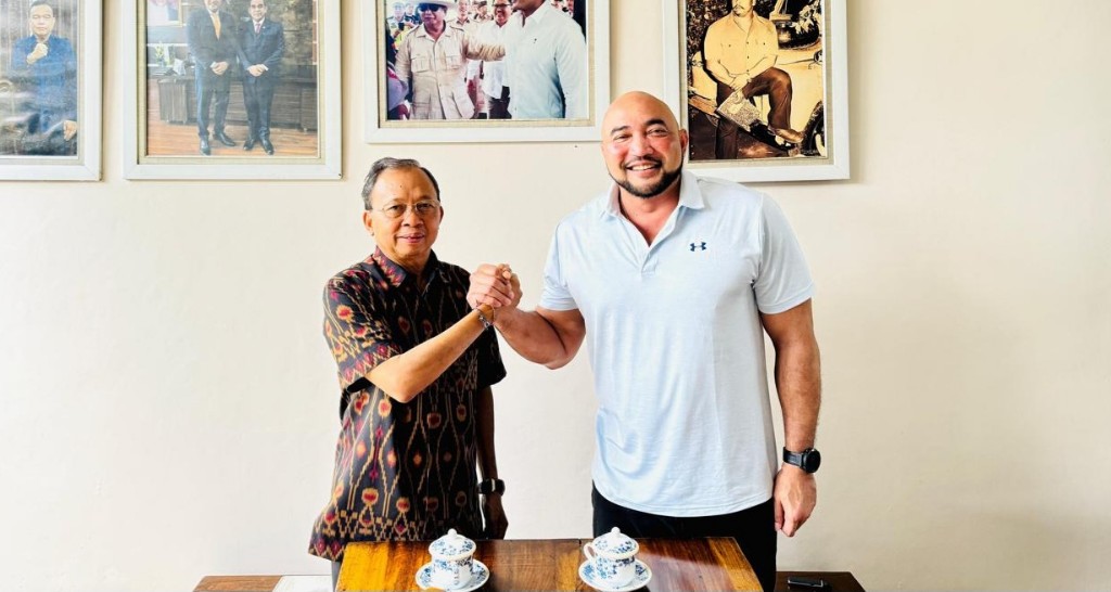 Dokumentasi dari - Pertemuan Koster - De Gajah, Diharapkan Fraksi Partai Gerindra Lebih Fokus Suarakan Kepentingan Rakyat