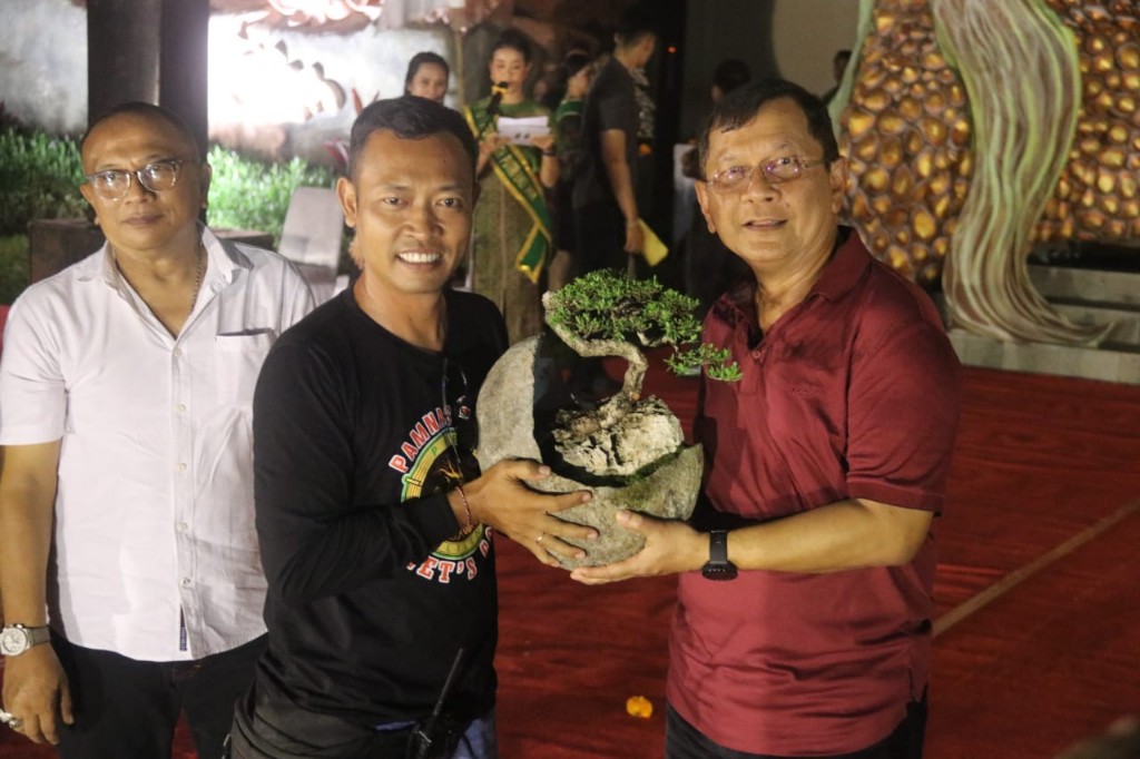 Dokumentasi dari - Ratusan Bonsai Ramaikan Pameran Sudamala Bonsai 2025 di RTH Bung Karno