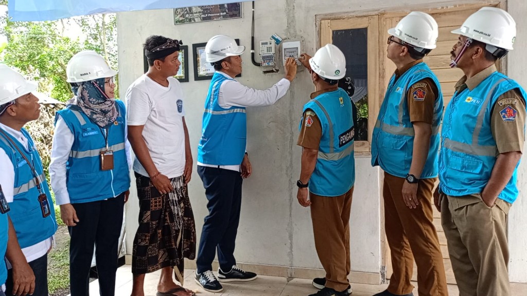 Dokumentasi dari - Light Up the Dream, PLN Edisi Ramadan, Menyalakan Listrik Warga Kurang Mampu di Bali