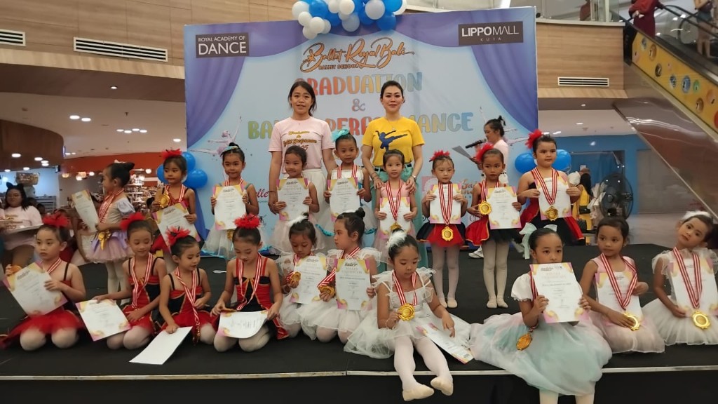 Dokumentasi dari - Raih Sertifikasi International, Ballet Royal Bali Graduation 2025 di Bali