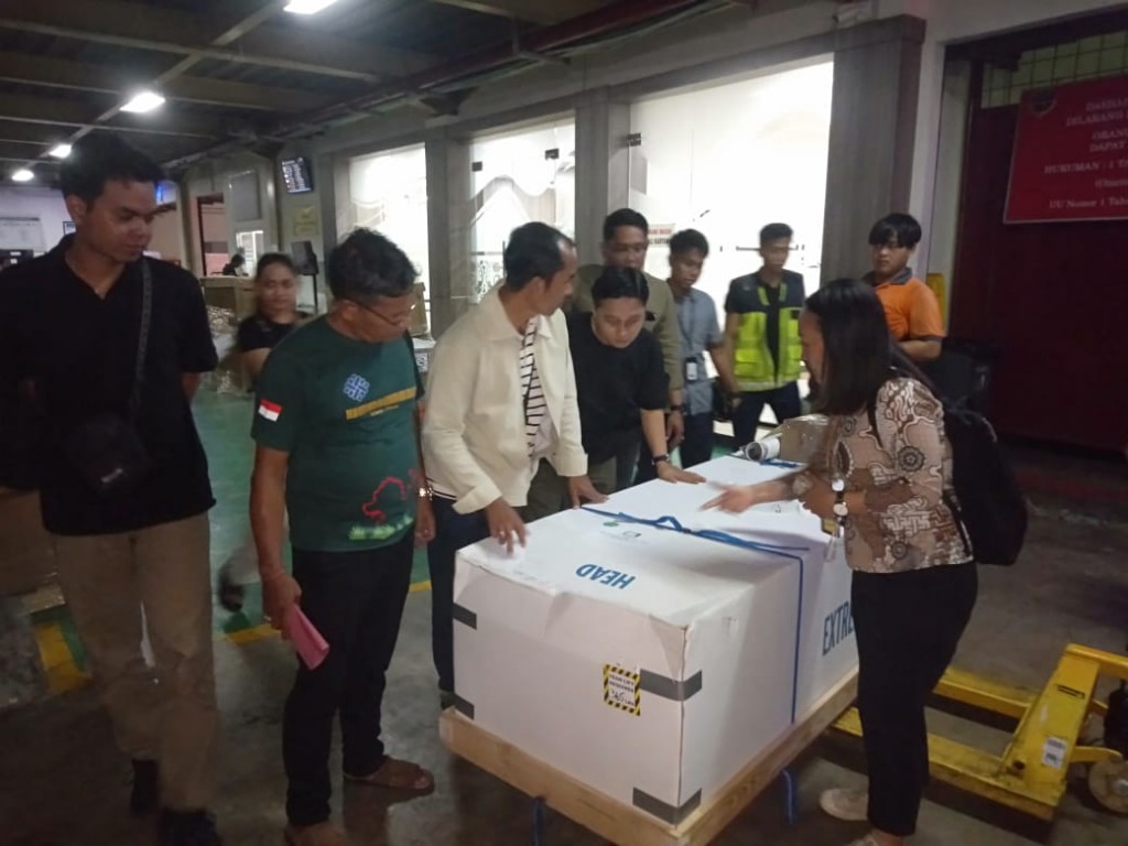 Dokumentasi dari - Pemkab  Buleleng Pulangkan Jenasah Kadek Melly yang Meninggal di Amerika Serikat