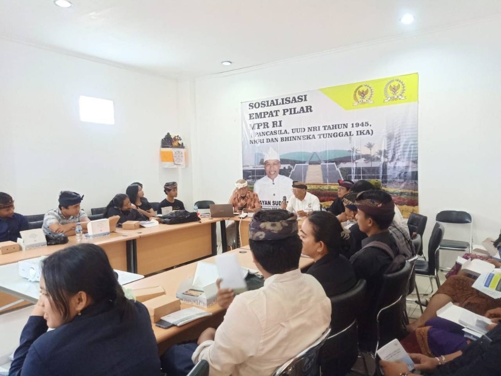 Dokumentasi dari - Sudirta Sosialiasi 4 Pilar Kebangsaan: Besar, Tantangan Wujudkan  Demokrasi Substansial