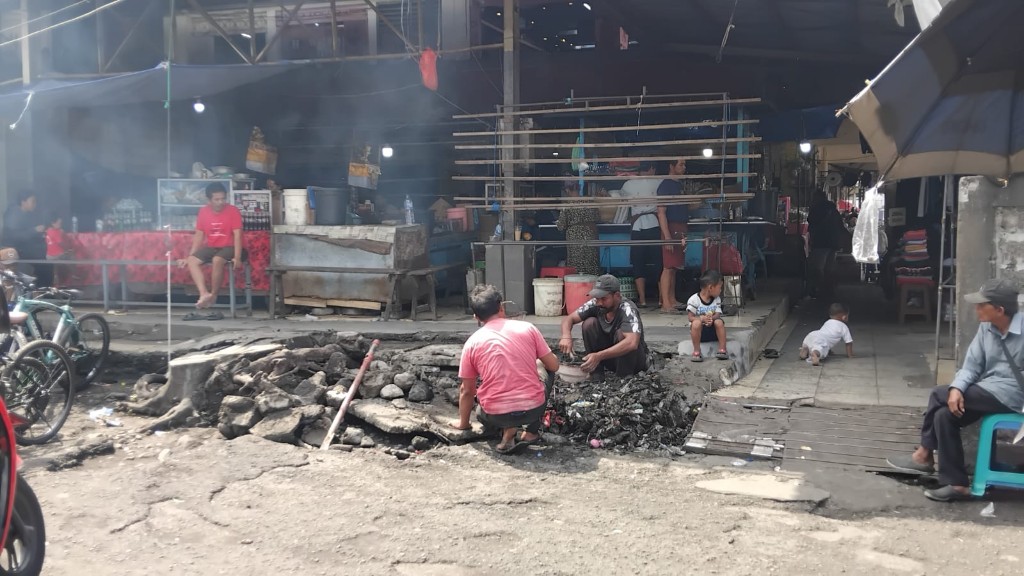 Dokumentasi dari - Pasar Kreneng Kumuh, Denpasar Akan Revitalisasi Kawasan Pasar Bersejarah
