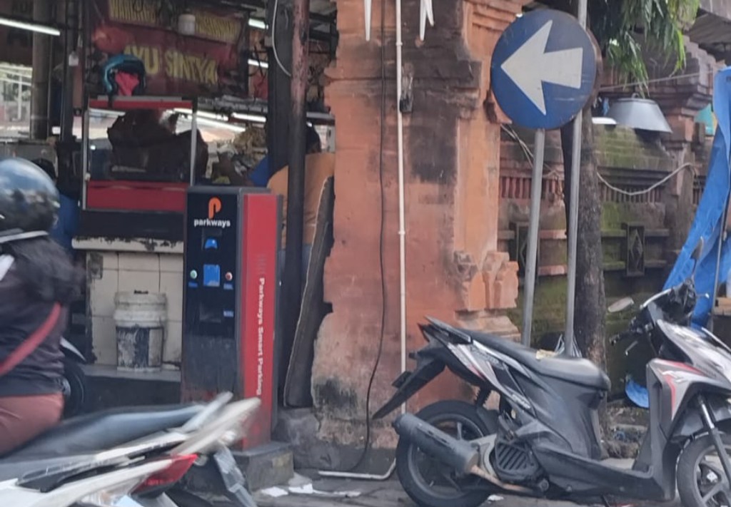 Dokumentasi dari - Revitalisasi Pasar Kreneng: Tantangan Legasi Kebijakan Publik