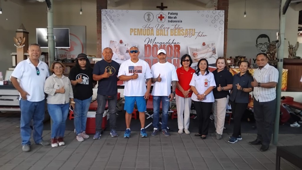 Dokumentasi dari - Demi Aksi Kemanusiaan, Rayakan HUT ke-23, Pemuda Bali Bersatu Gelar Donor Darah Serentak se-Bali 
