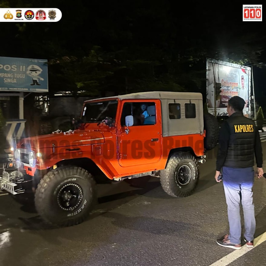 Dokumentasi dari - Blue Light Patrol Polres Buleleng Cegah Gangguan Kamtibmas
