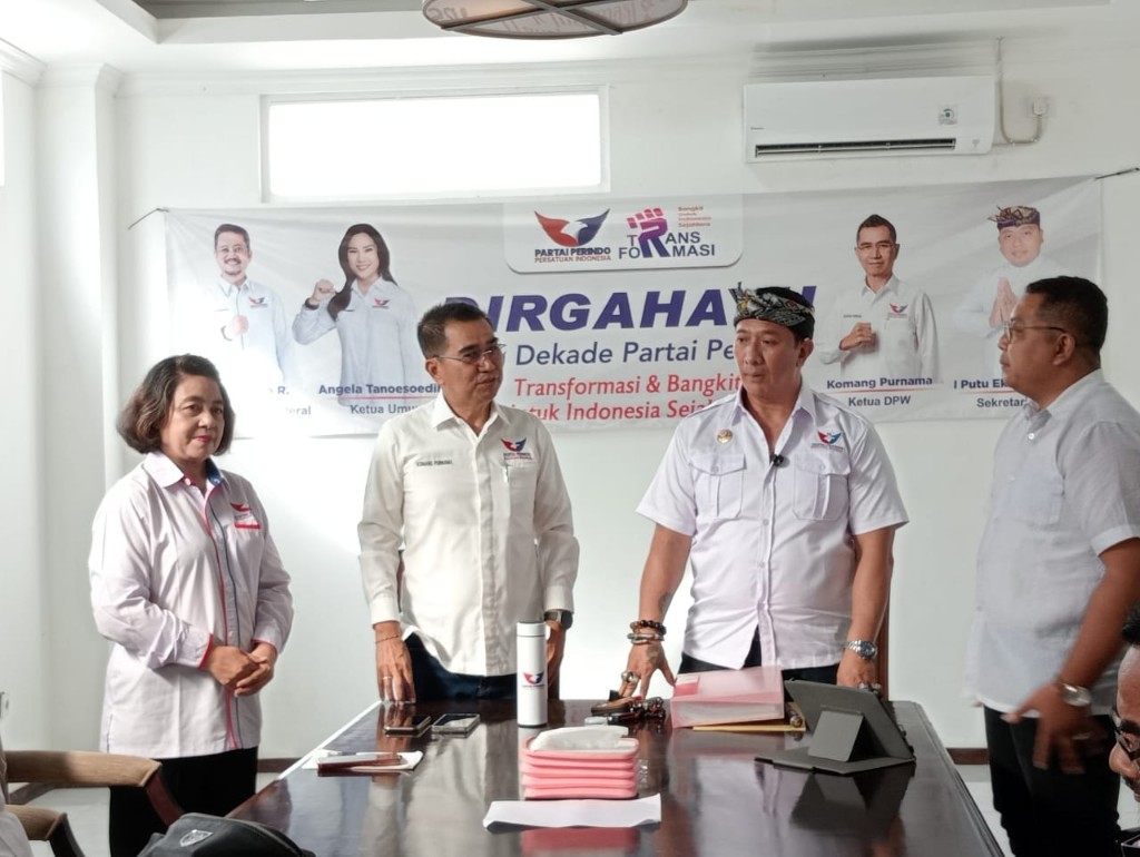 Dokumentasi dari - Jro Bima Pimpin Perindo Bali Misi Sosial Jadi Tulang Punggung Gerakan 