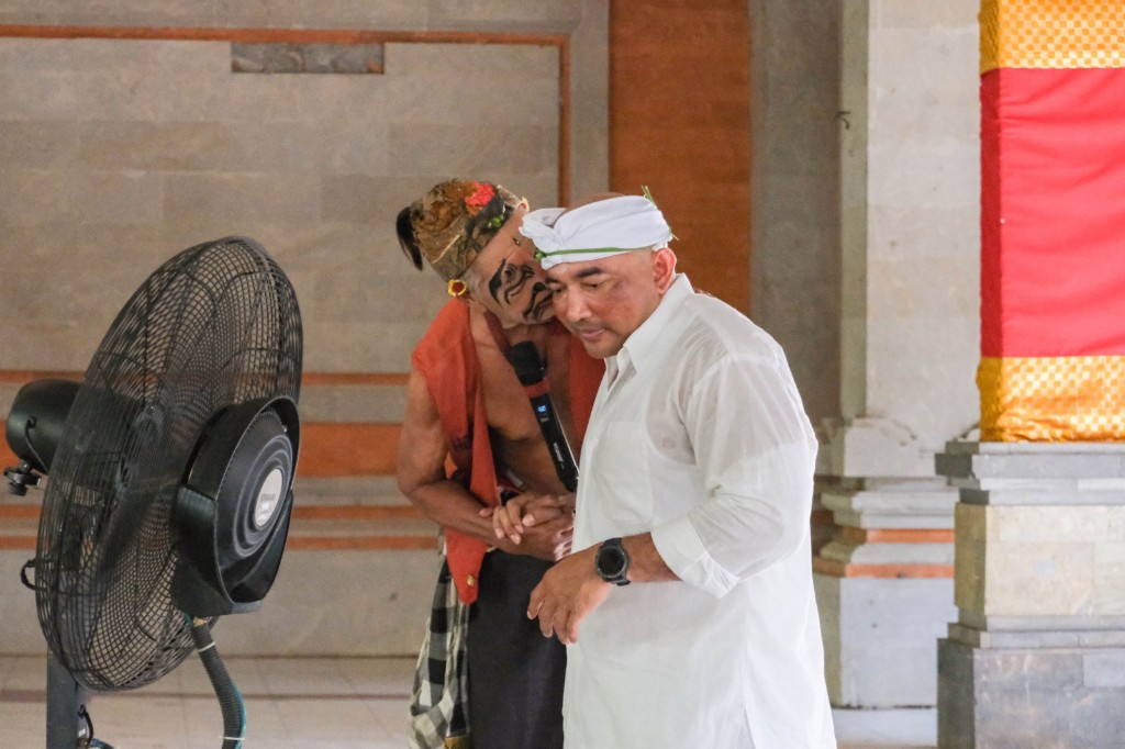 Dokumentasi dari - De Gadjah Soroti Pemblokiran Seniman Legendaris Petruk di PKB: Beda Politik Janganlah Dizolimi