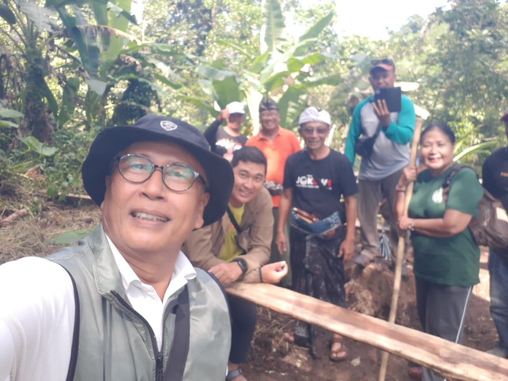 Dokumentasi dari - Tanam Bambu; Restorasi DAS, Penyelamatan Alam dan Budaya Bali