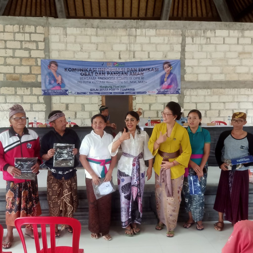 Dokumentasi dari - Sukseskan MBG Nusa Penida, Tutik Kusuma Wardhani Edukasi Masyarakat 