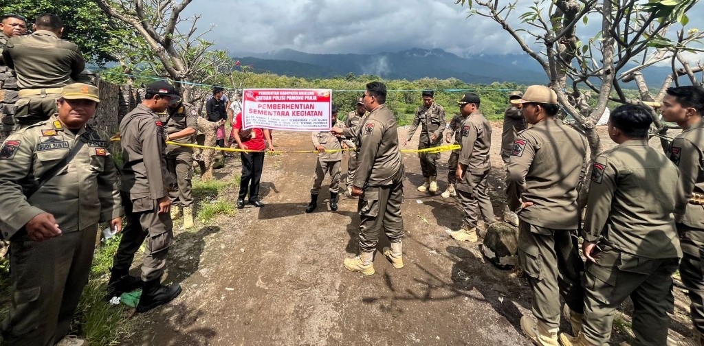 Dokumentasi dari - Satpol PP Buleleng TPA Ilegal di Desa Pangkungparuk, Seririt