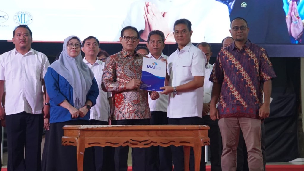 Dokumentasi dari - Wakil Bupati Buleleng Gede Supriatna, Dikukuhkan Menjadi Ketua DPD MAI Bali