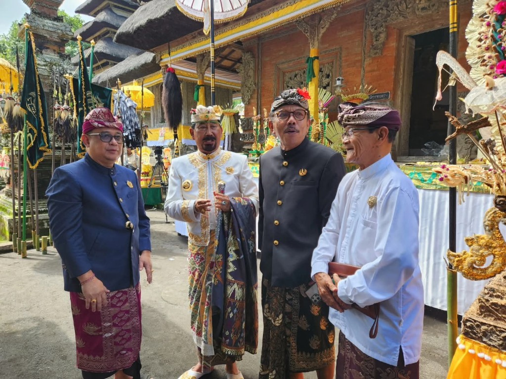 Dokumentasi dari - Ari Dwipayana Harapkan Ida Cokorda Mengwi XIII Bisa Pageh Jalankan Swadarma, Pengayom dan Pelindung Masyarakat