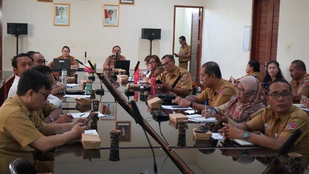 Dokumentasi dari - Kaban Supartawan Minta Tim Sentra HKI Buleleng Satukan Data Potensi Kekayaan Intelektual di Buleleng