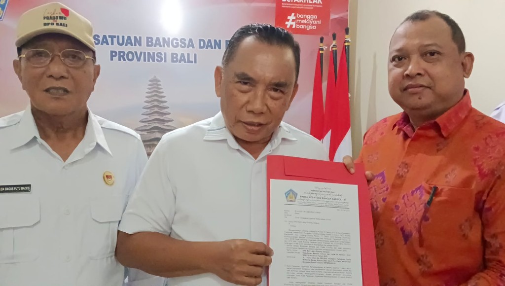 Dokumentasi dari - Laskar Prabowo 08 Sukseskan Asta Cita Presiden Prabowo, Garaf 13 Problematika Bali: Overtourism - Pengelolaan Sampah