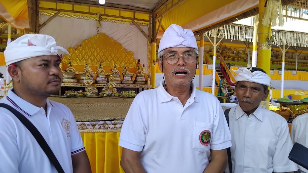 Dokumentasi dari - Karya Baligia Bhukur Puri Saren Kangin Keramas, Diikuti 319 Puspa dari Gianyar - Buleleng