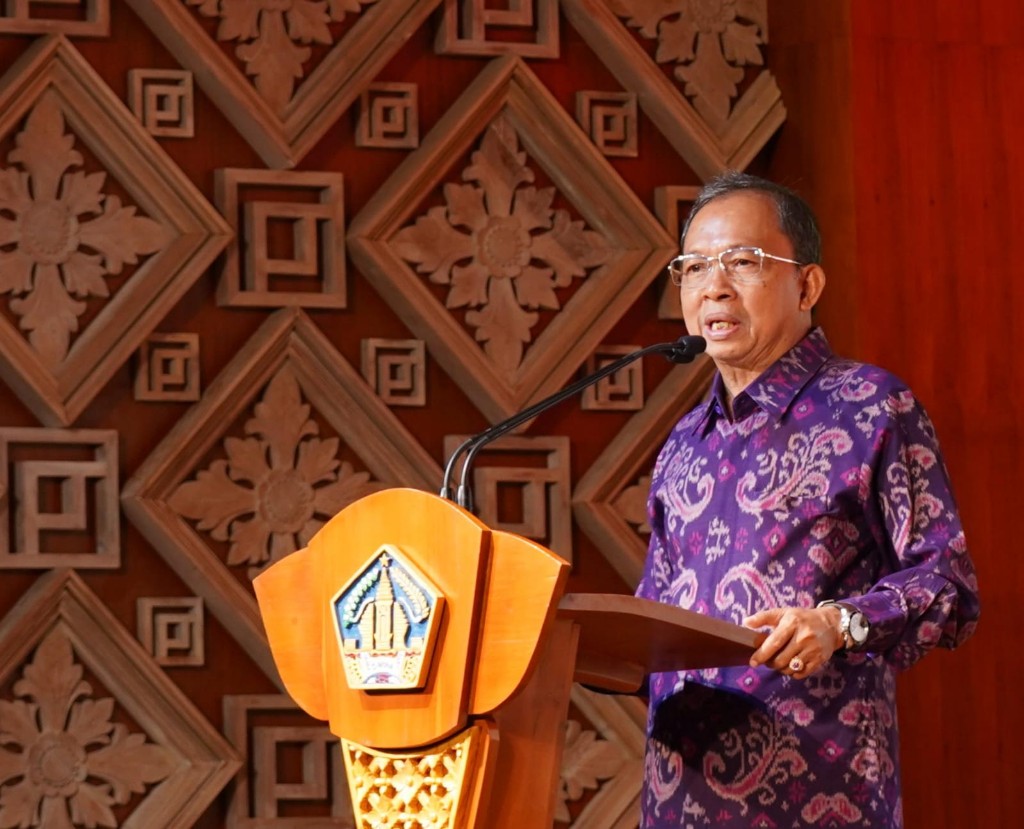 Dokumentasi dari - Gotong Royong untuk Satu Keluarga Satu Sarjana, Gratiskan Biaya Pendidikan dan Kehidupan 1450 Mahasiswa dari Keluarga Tak Mampu 