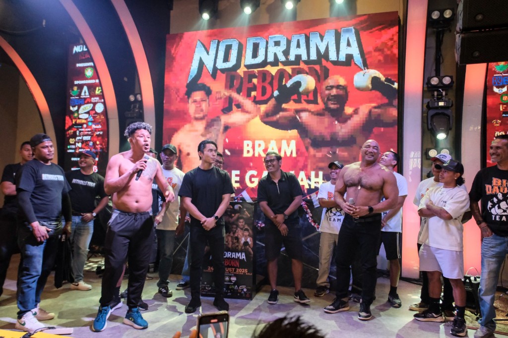 Dokumentasi dari - Petinju Emas PON Bram The Killer Tantang De Gadjah di No Drama Fight Reborn