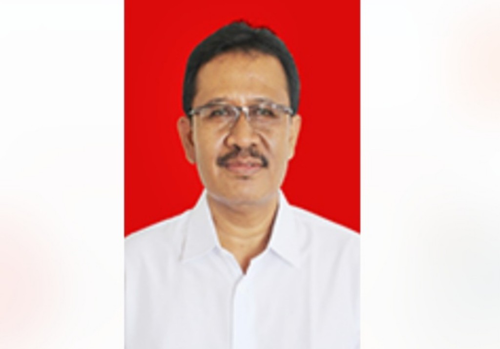 Dokumentasi dari - Gus Kowi Ajak Generasi Muda Berjualan di Pasar Rakyat
