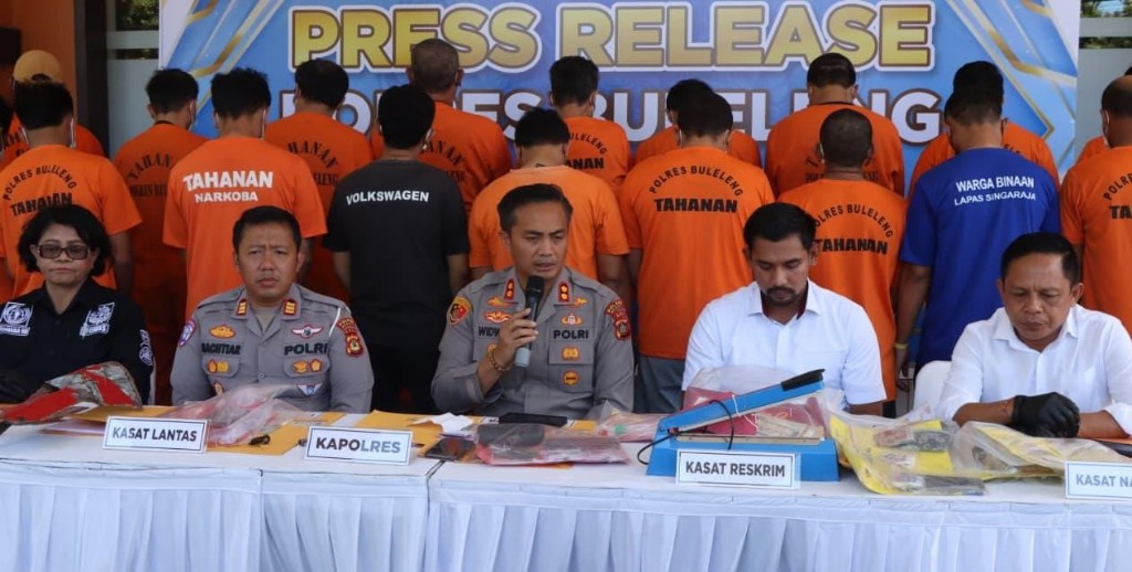 Dokumentasi dari - Polres Buleleng Tangkap Sopir Truk Pelaku Tabrak Lari yang Tewaskan Anggota Polisi