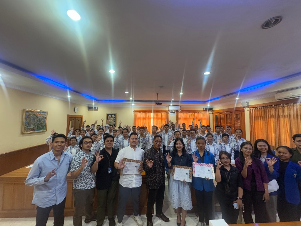 Cegah Cybercrime Pendekatan Preventif, Prodi Ilmu Pemerintahan FISIP Unwar Laksanakan PKM Cybersecurity dan Literasi Digital