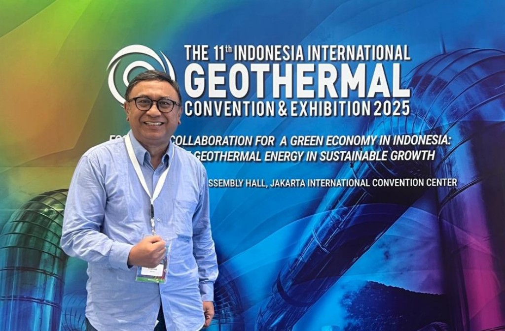 Dokumentasi dari - Fasilitas Terminal LNG Sebaiknya di Kawasan Reklamasi Pelabuhan Benoa Bali, Mulai Kembangkan Energi Bersih; Matahari, Angin, Air dan Panas Bumi