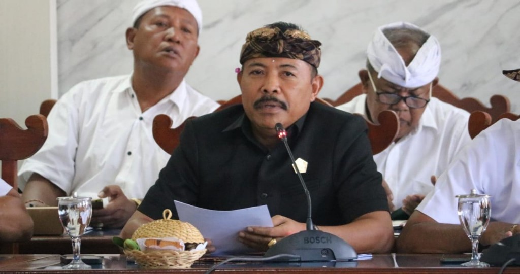 Dokumentasi dari - DPRD Buleleng Ingatkan Penggunaan Anggaran Daerah Berikan Asas Manfaat Bagi Kebutuhan Masyarakat