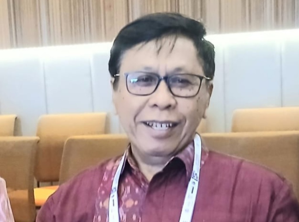 Dokumentasi dari - Renungan di Usia Senja: Tetap Berkarya dengan Hati yang Hambel dan Manat