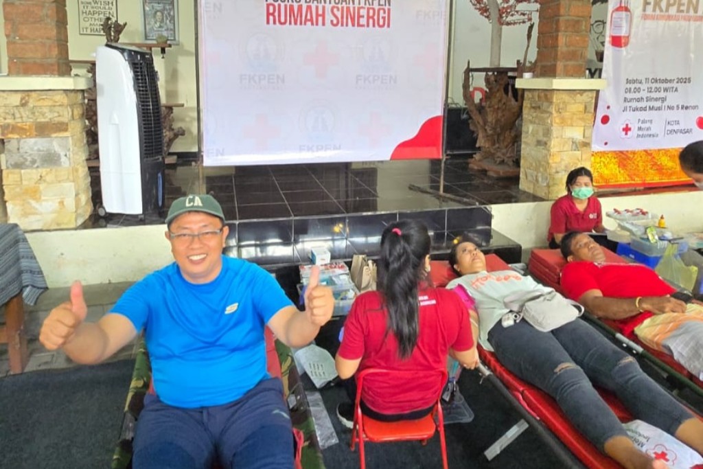 FKPEN Bali Gelar Donor Darah di Rumah Sinergi Denpasar Akibat 300 Kantong Darah Rusak Diterjang Banjir 