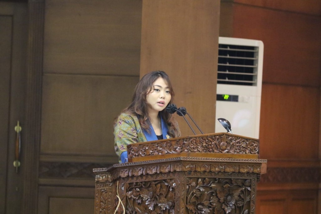 Kontradiktif; Fraksi Golkar Soroti Optimisme Gubernur Bali, Target PWA Turun hingga Penyertaan Modal PKB Rp1,4T Dinilai Dilematis 