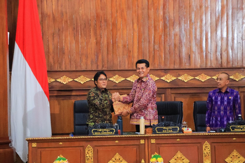 Alih Fungsi Lahan Tertinggi Kepemimpinan Giri Prasta jadi Bupati Badung, Wagub Bali Singgung Omnibus Law dan Izin OSS 