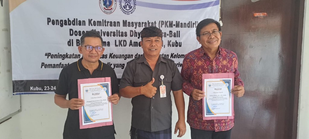 Dosen Undhira Melaksanakan PKM Mandiri di Bumdesma LKD Arta Sari Kubu