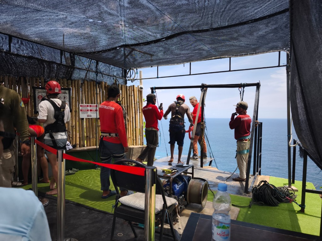 Dokumentasi dari - Bungee Jumping Extreme Park Masih Beraktivitas Meski Dipasangi Satpol PP Line, Pansus TRAP DPRD Bali Ingatkan Konsekuensi Hukum Serius