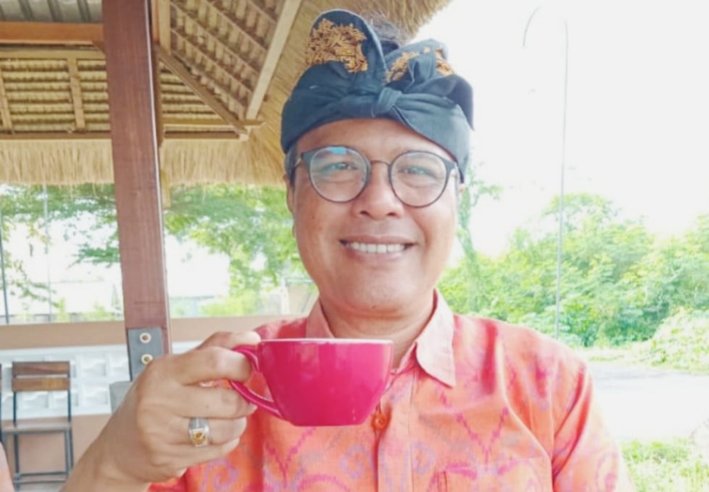 Shiva, Agama Pelayanan VS Konstruk Brahmanik Kolonial