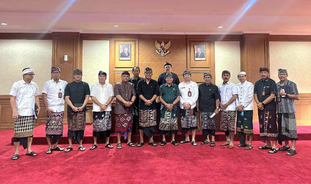 Sinkronisasi Belanja dan Kemampuan PAD, Komisi III DPRD Badung Gelar Rapat Kerja Evaluasi Anggaran 2025