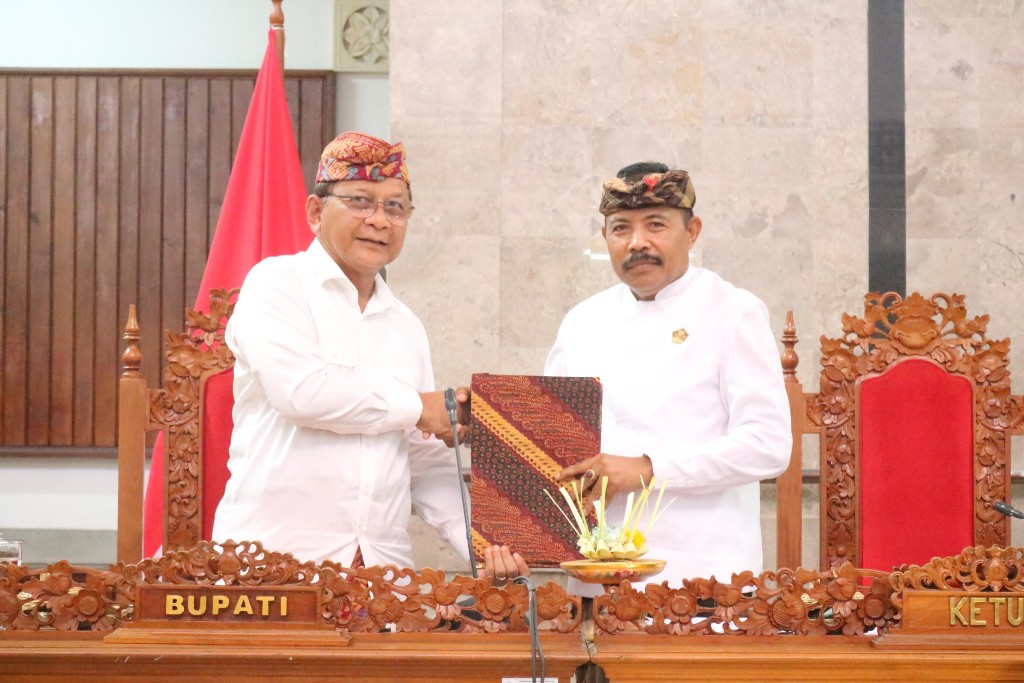 Dokumentasi dari - Fraksi-Fraksi di DPRD Buleleng, Tanggapi Ranperda APBD Tahun 2026  Diajukan Bupati Buleleng