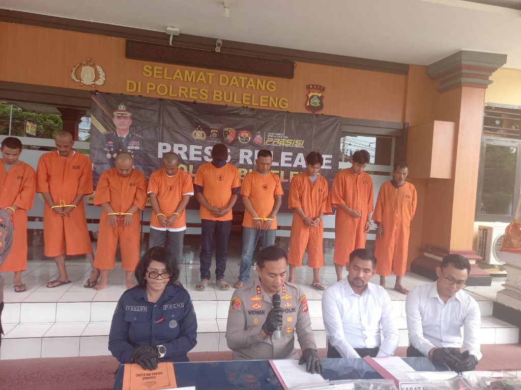 Dokumentasi dari - Polres Buleleng Berhasil Mengungkap Kasus Tindak Pidana Pelecehan Seksual, Kasus Pencurian Sepeda Motor dan HP
