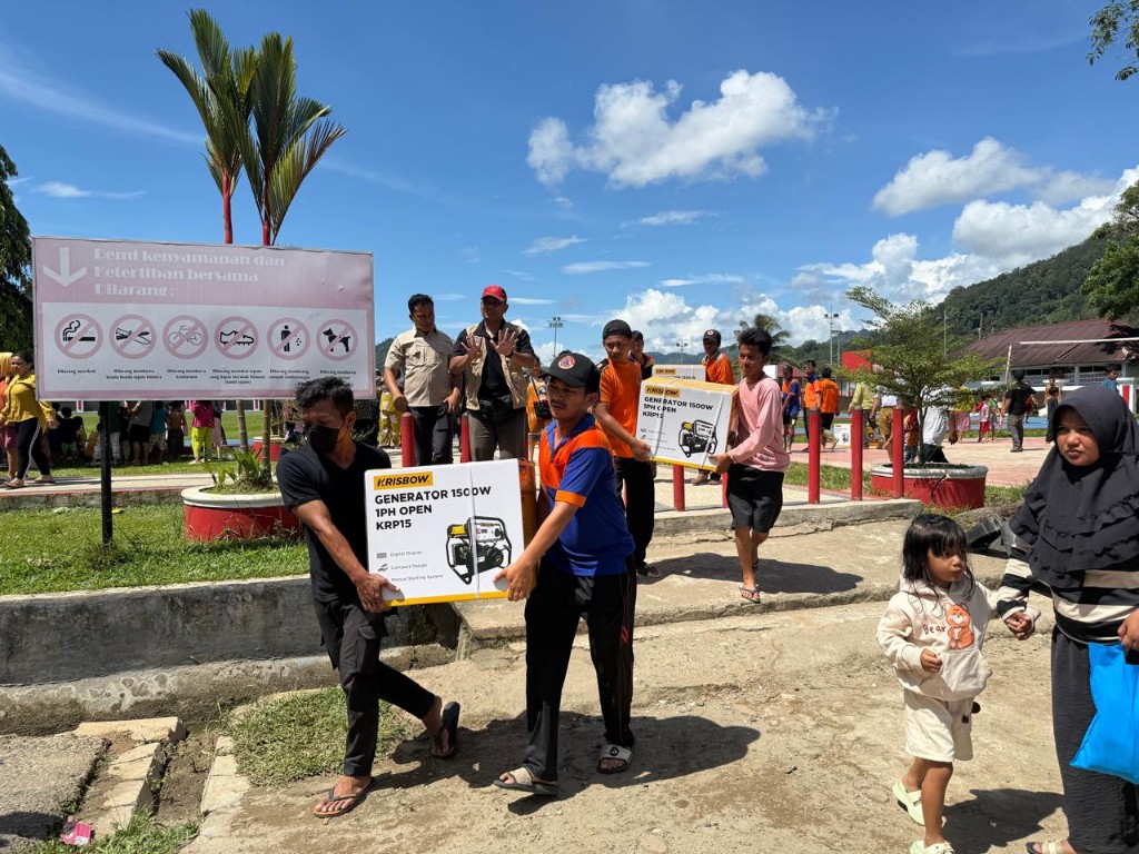 Respons Cepat Bencana: Menko PMK dan Kepala BNPB Pastikan Penanganan Darurat Tapteng dan Tapsel