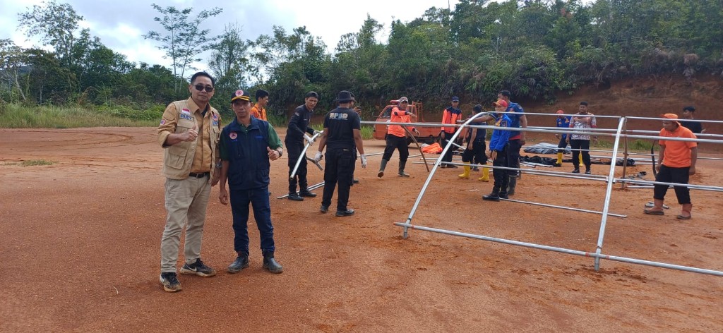 Dokumentasi dari - BNPB Percepat Pembangunan Huntara untuk Warga Terdampak di Lima Puluh Kota